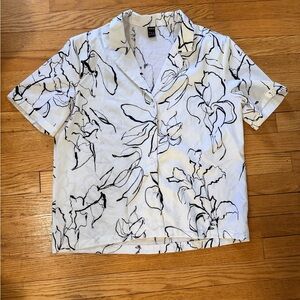 SHEIN Floral Flowy Button Down Short Sleeve Shirt Women’s L